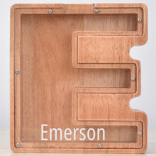 Load image into Gallery viewer, MM-刻字字母橡木存钱罐B2BCBS4714A-B2BCBS4714Z